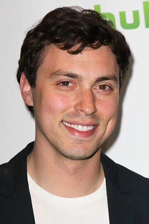 Джон Фрэнсис Дейли в роли Свитс